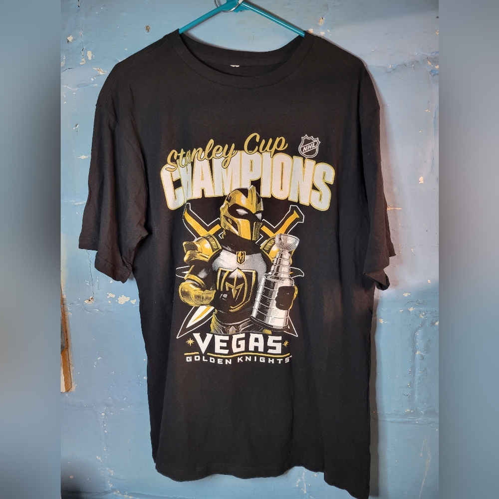 NHL Las Vegas Golden Knights Stanley Cup Championship t-shirt size M